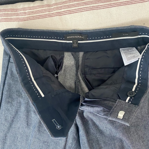 Banana Republic Sloan pant. Size 2. 3pair - Picture 4 of 4